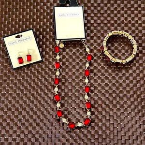 Beautiful Dana Buchman set